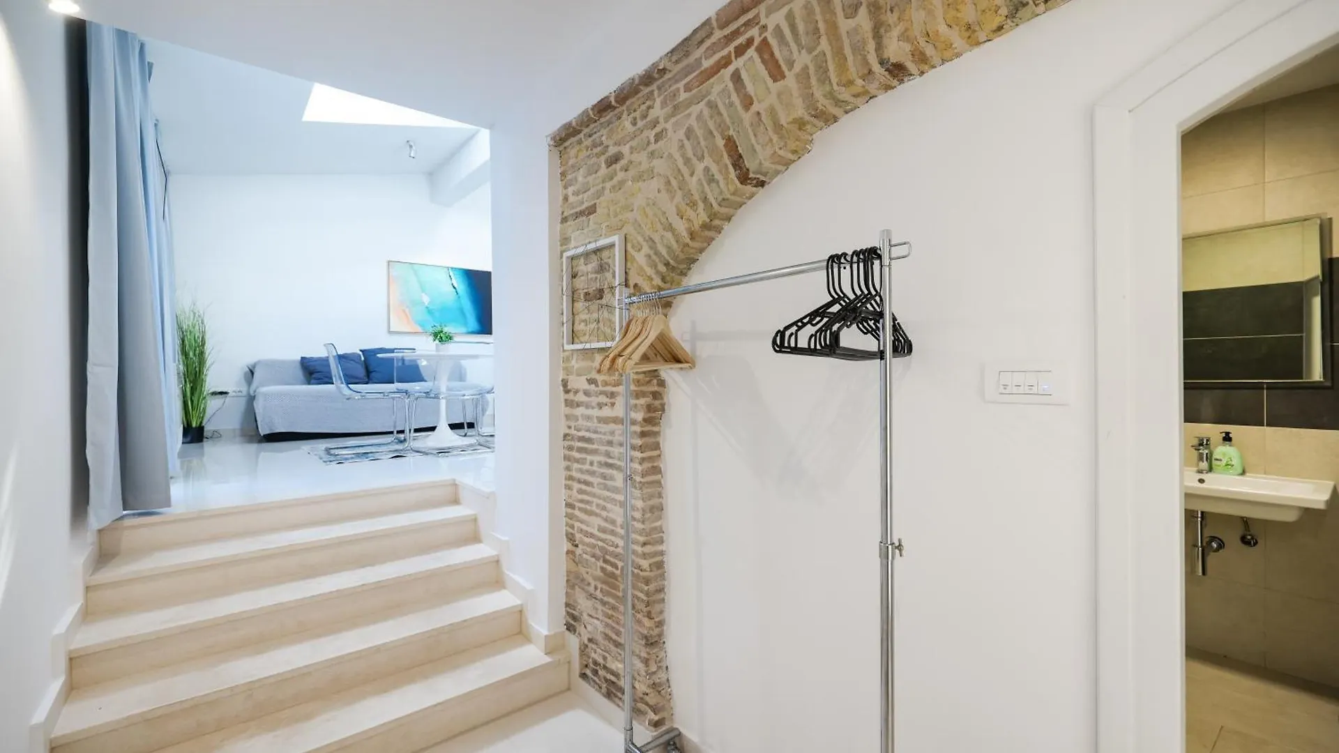 Hidden Apartments In The City Center Zara 0*,  Croazia