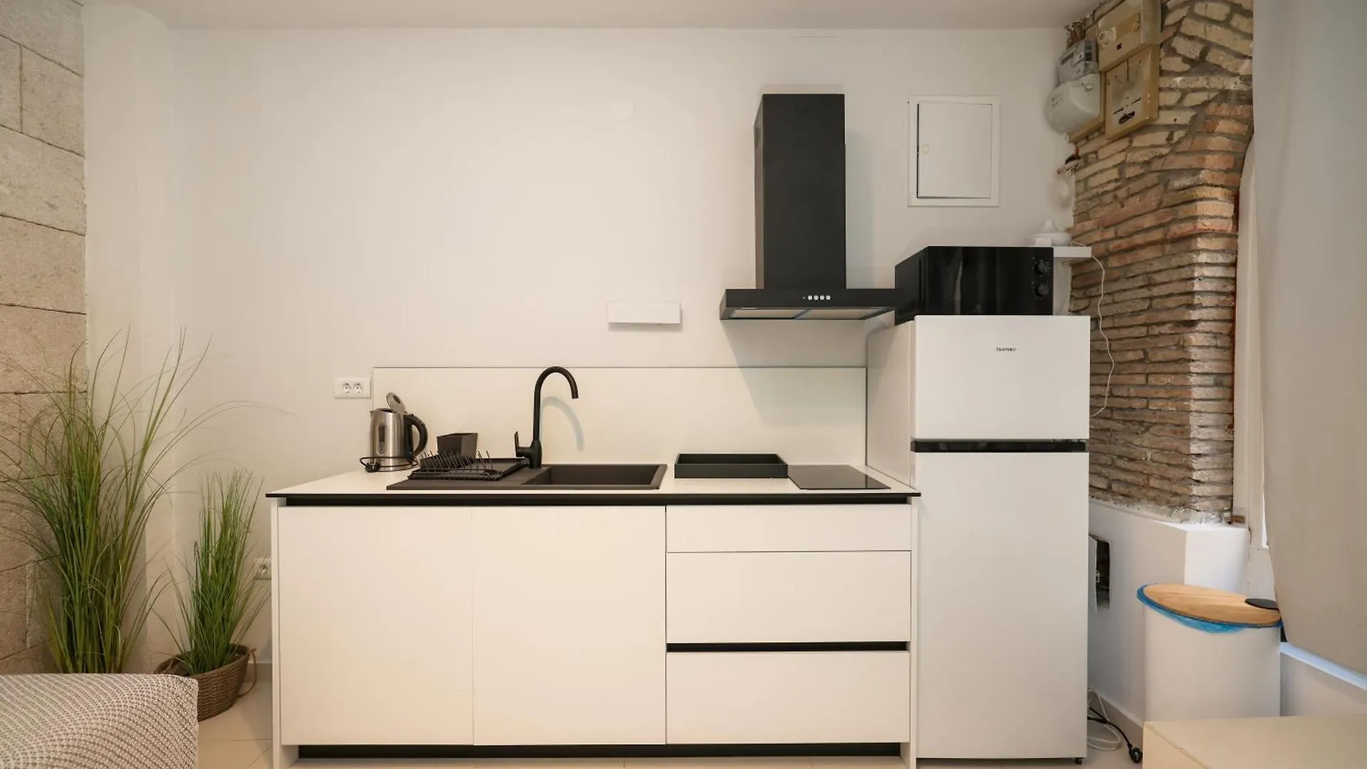 Hidden Apartments In The City Center Zara