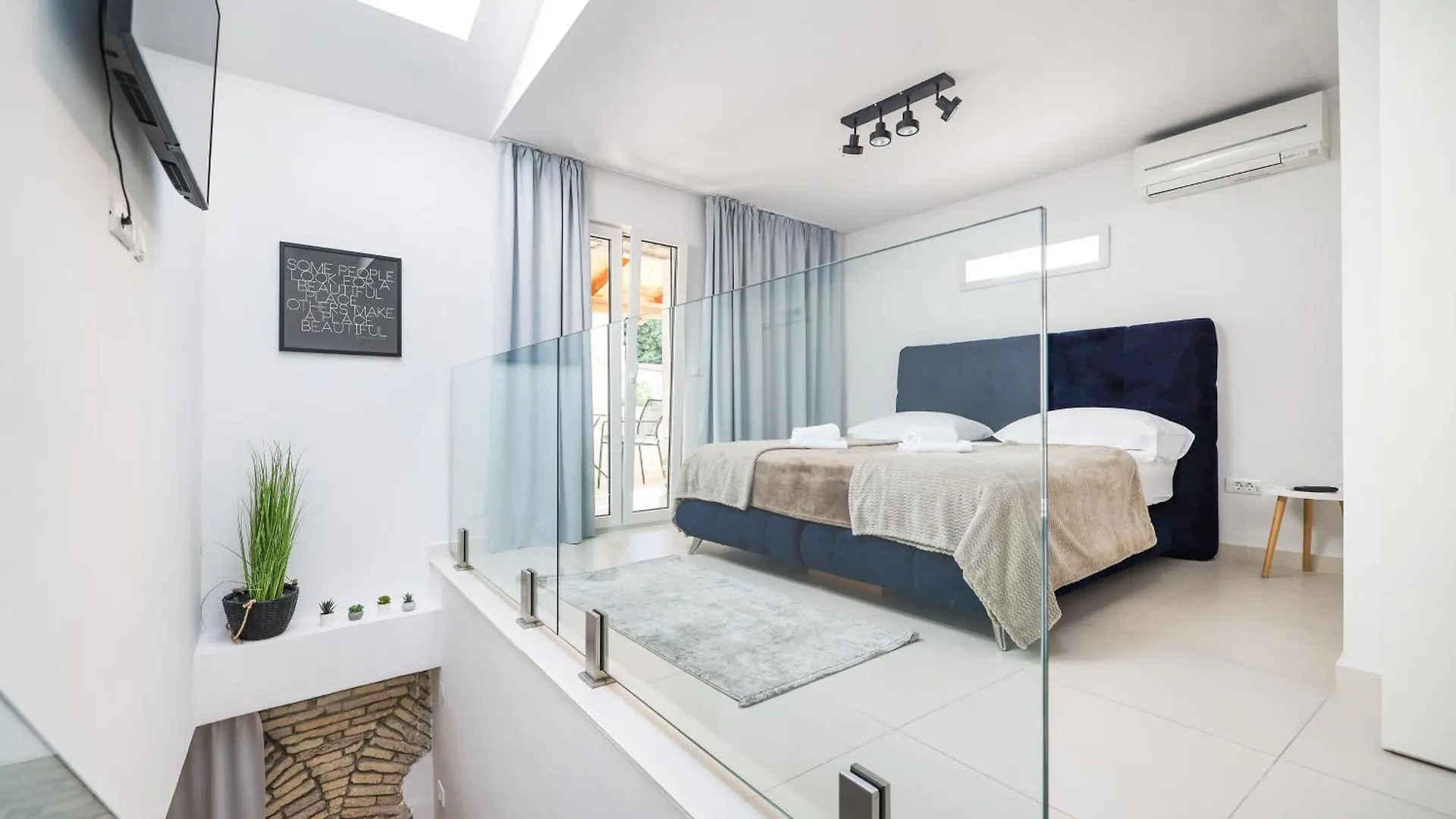 Hidden Apartments In The City Center Zara